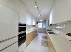 Blk 666 Yishun Avenue 4 (Yishun), HDB Executive #624937351